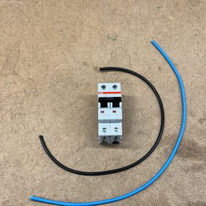 Automatsikring 230v med ledninger