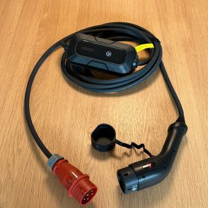 Mobil 11KW lader med kraftstik